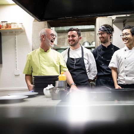 Hotel Restaurant Au Sauvage Fribourg Kültér fotó