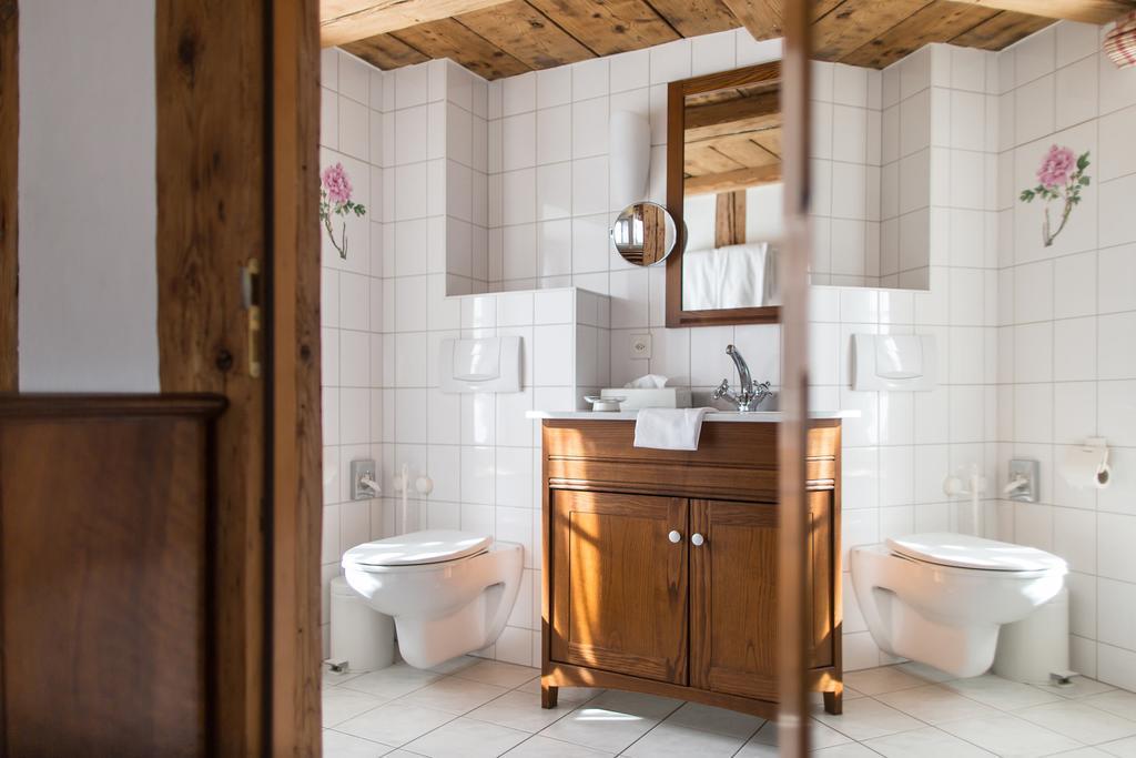 Hotel Restaurant Au Sauvage Fribourg Szoba fotó