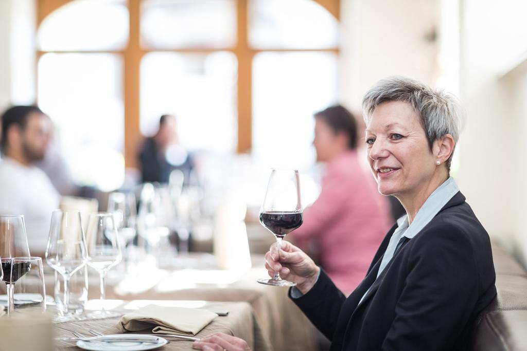Hotel Restaurant Au Sauvage Fribourg Kültér fotó