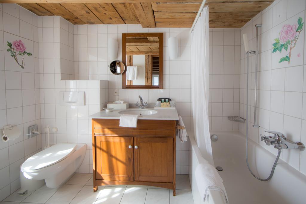 Hotel Restaurant Au Sauvage Fribourg Kültér fotó