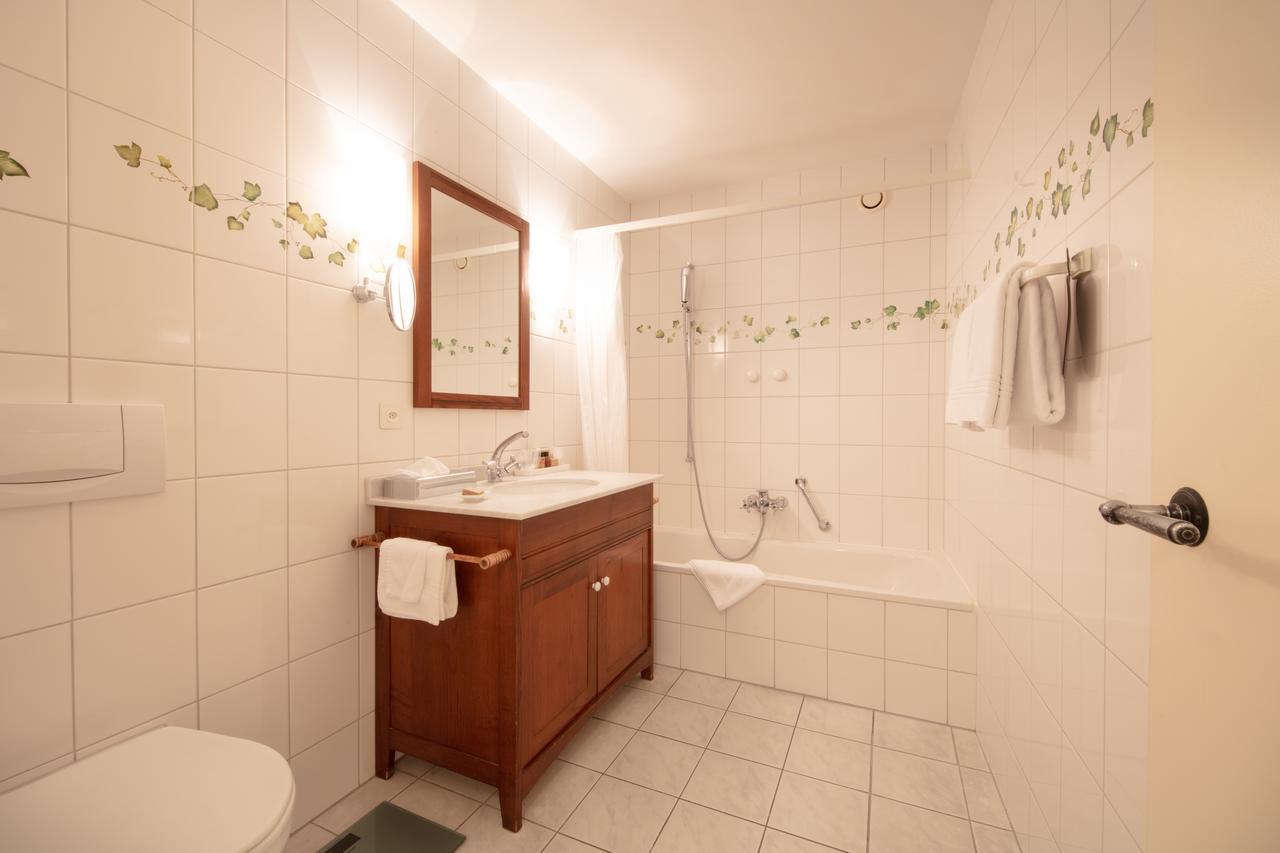 Hotel Restaurant Au Sauvage Fribourg Kültér fotó