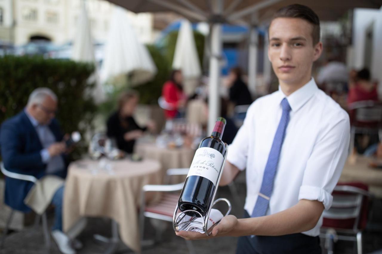 Hotel Restaurant Au Sauvage Fribourg Kültér fotó